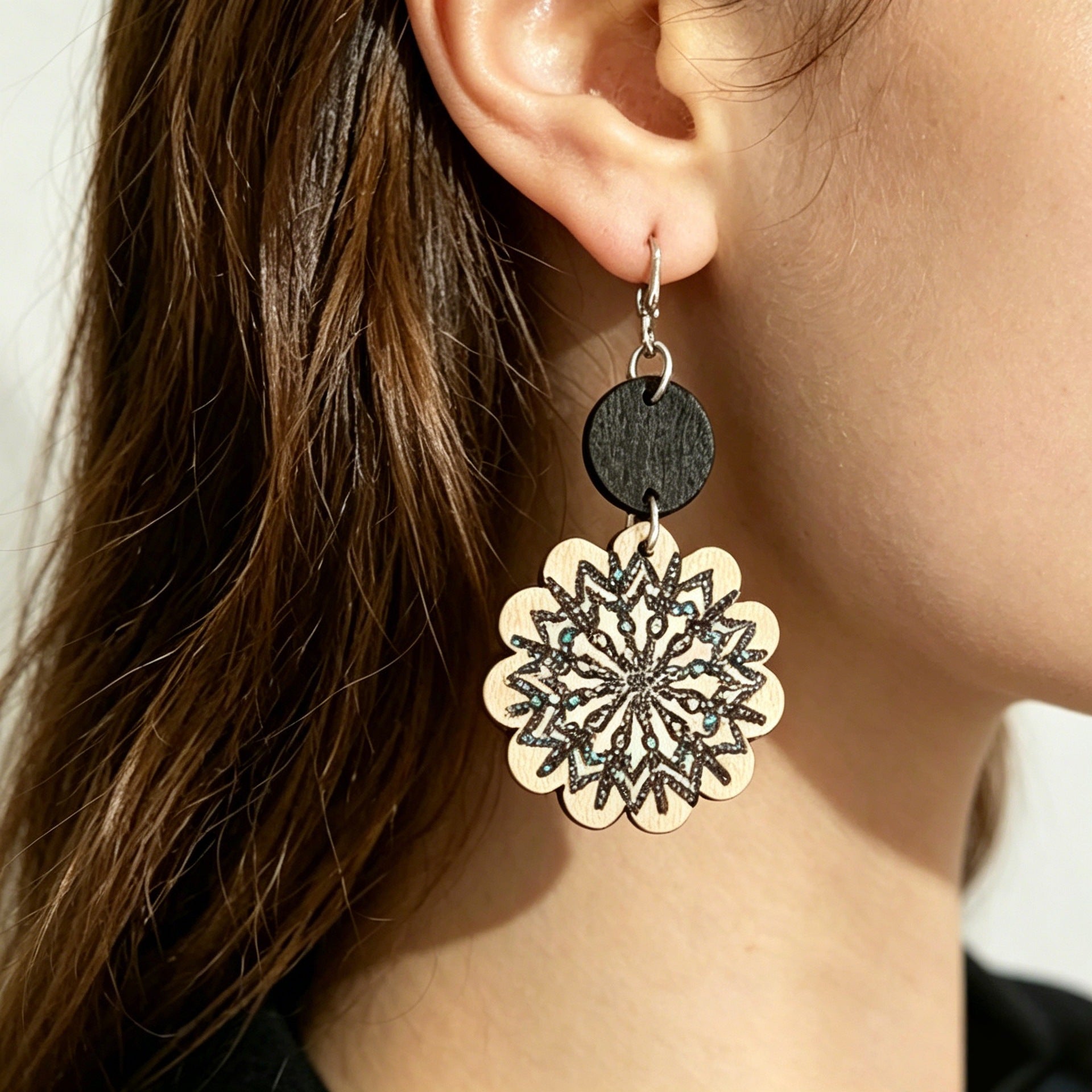 Wholesale Retro Mandala Snowflake Print Black Wood Earrings Boutique Resale Jewelry Accessory