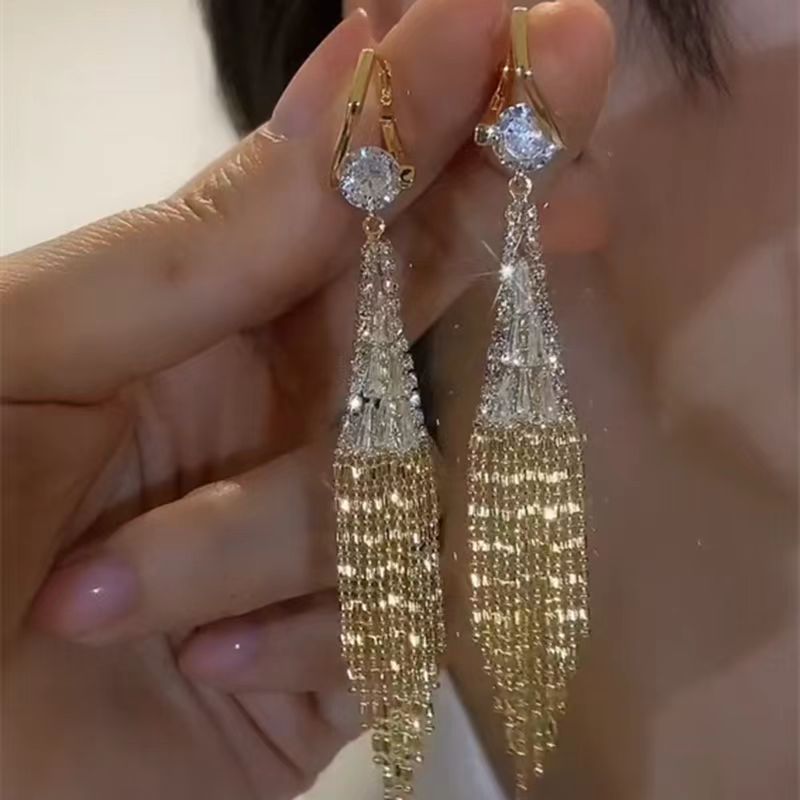 Wholesale Elegant Wheat  Tassel Earrings Copper Crystal Party Wear Fashion Accessory