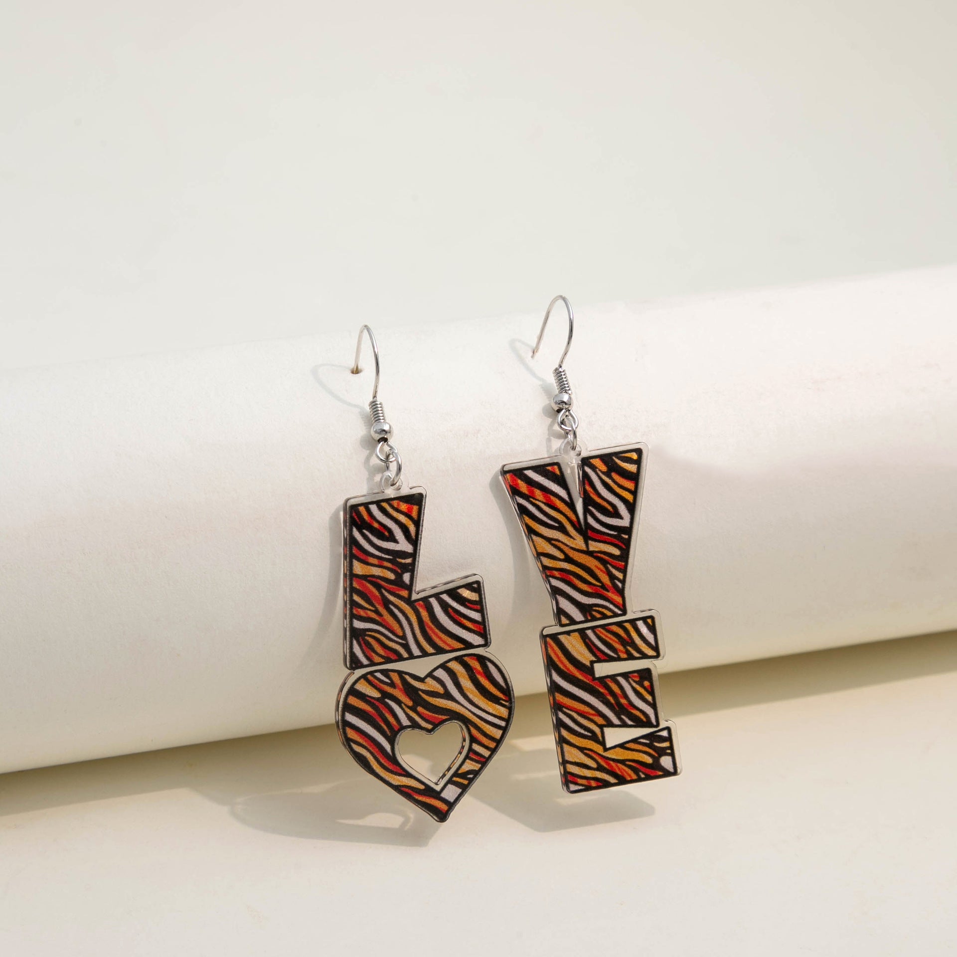 Wholesale  romantic Valentine's Day acrylic creative earrings