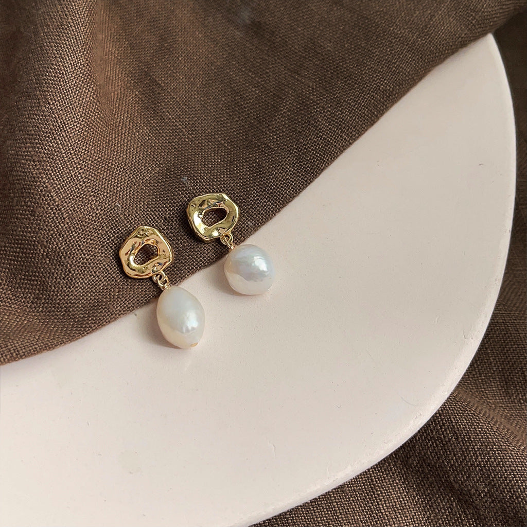 Wholesale Baroque natural pearl French retro earrings