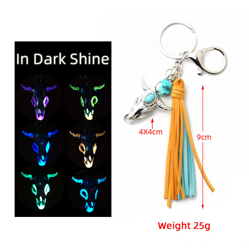 Wholesale retro Western style turquoise luminous cow head fluorescent metal keychain