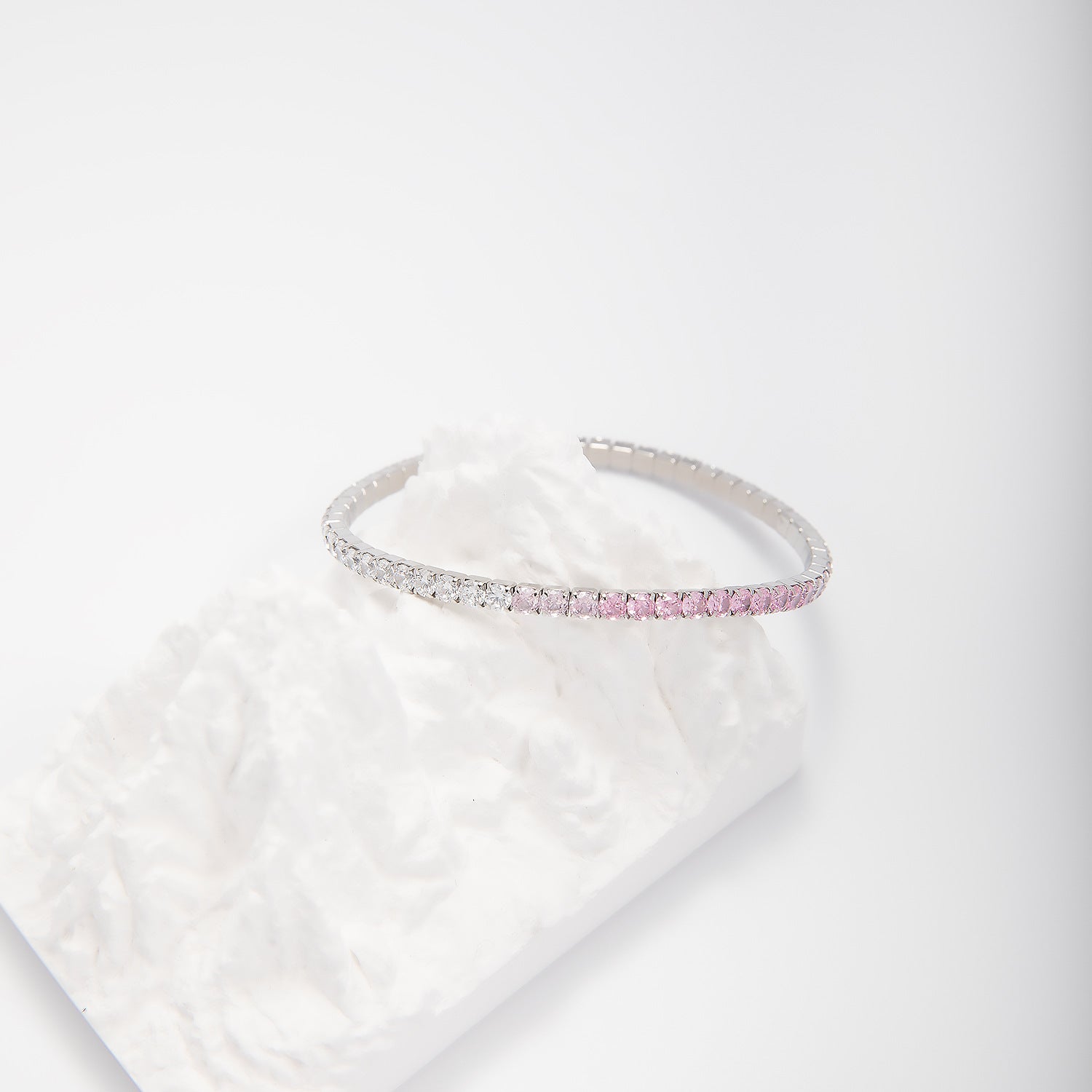 dxx-img:2245ee8b149a6d3dbc9310c9b0ea29d5