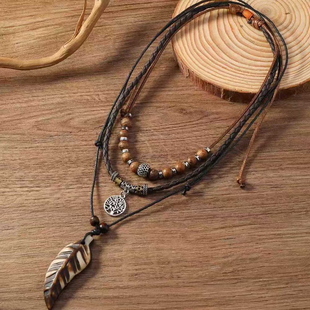 Wholesale Retro Tree Of Life Shell Pendant Necklace Handmade Alloy Beaded Leather Wax Rope Choker Unisex Jewelry For Gift Resale