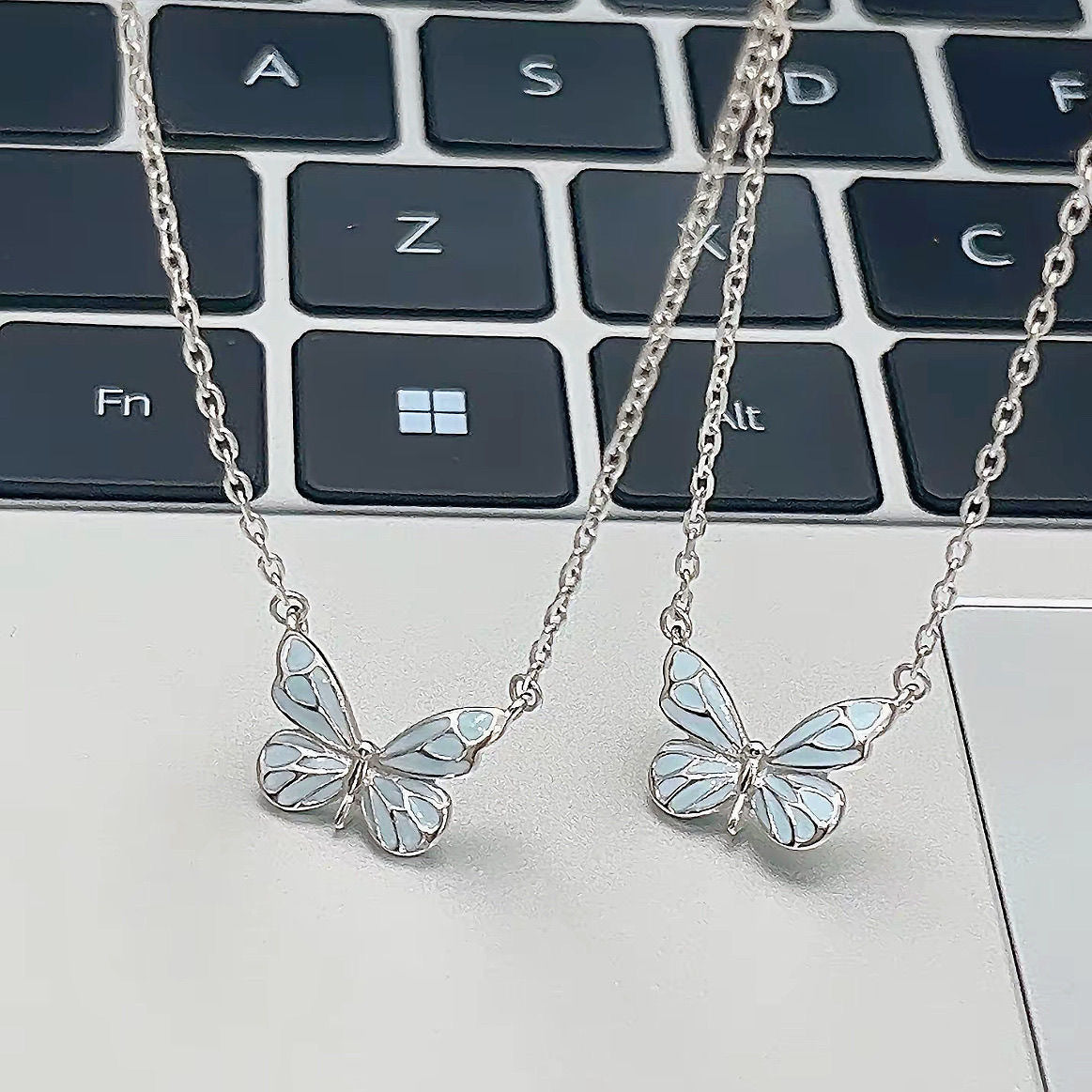Wholesale blue light butterfly aurora clavicle necklace