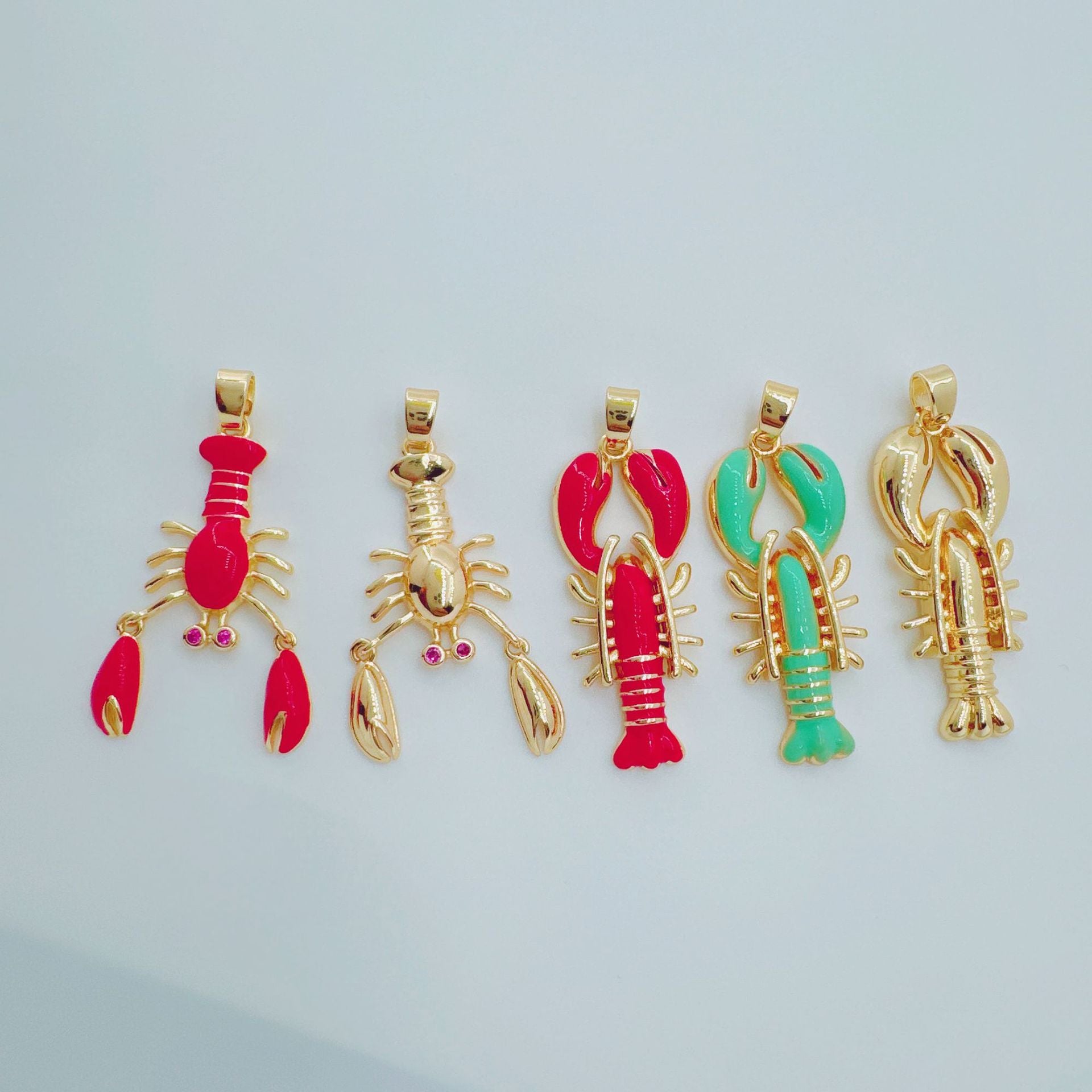 Wholesale Lobster Pendant Necklace Gold Tone Copper Niche Design Jewelry Accessory for Resale