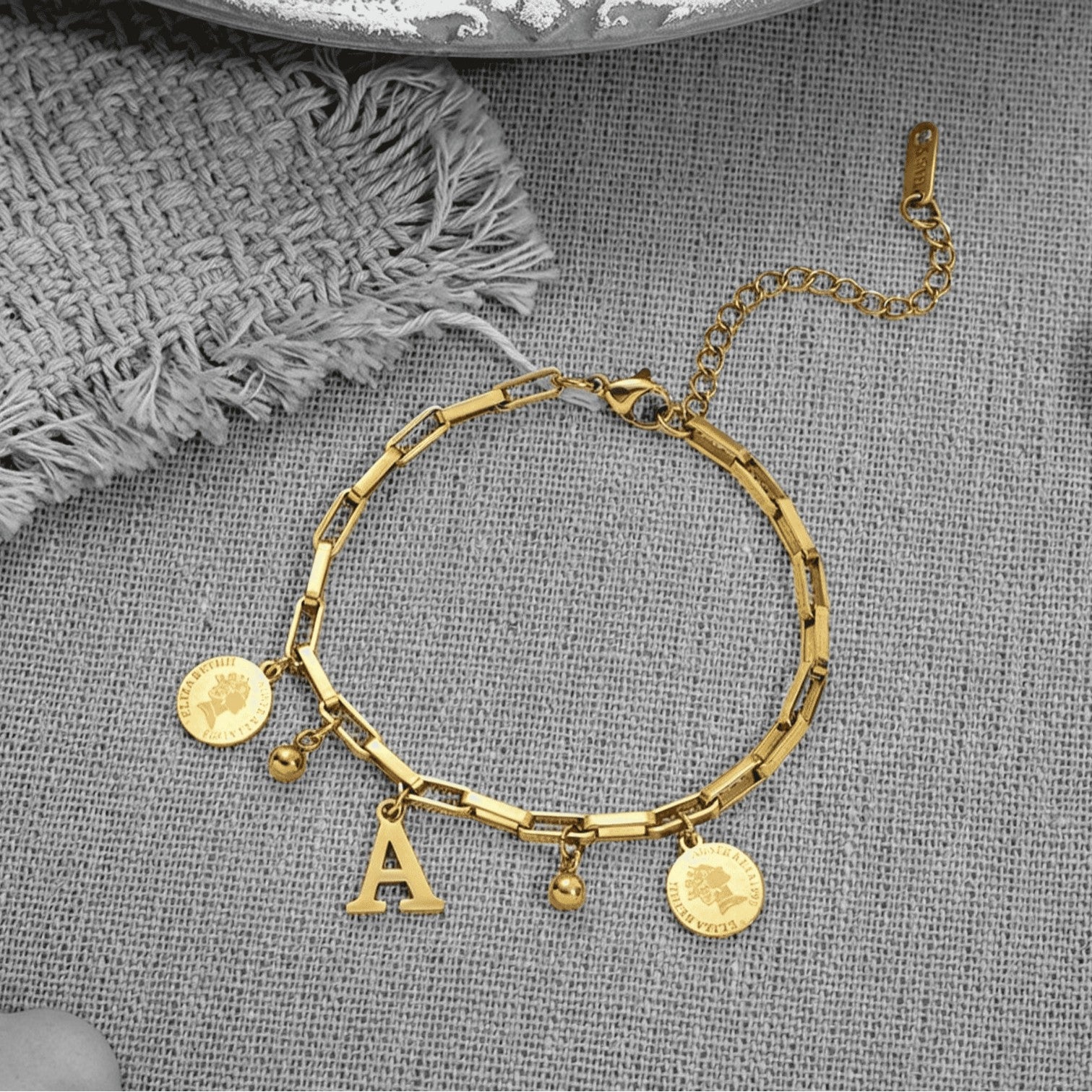 Wholesale Titanium Steel Gold Plated Letter Design Bracelet - Chic Fashion Accessory for Everyday Wear