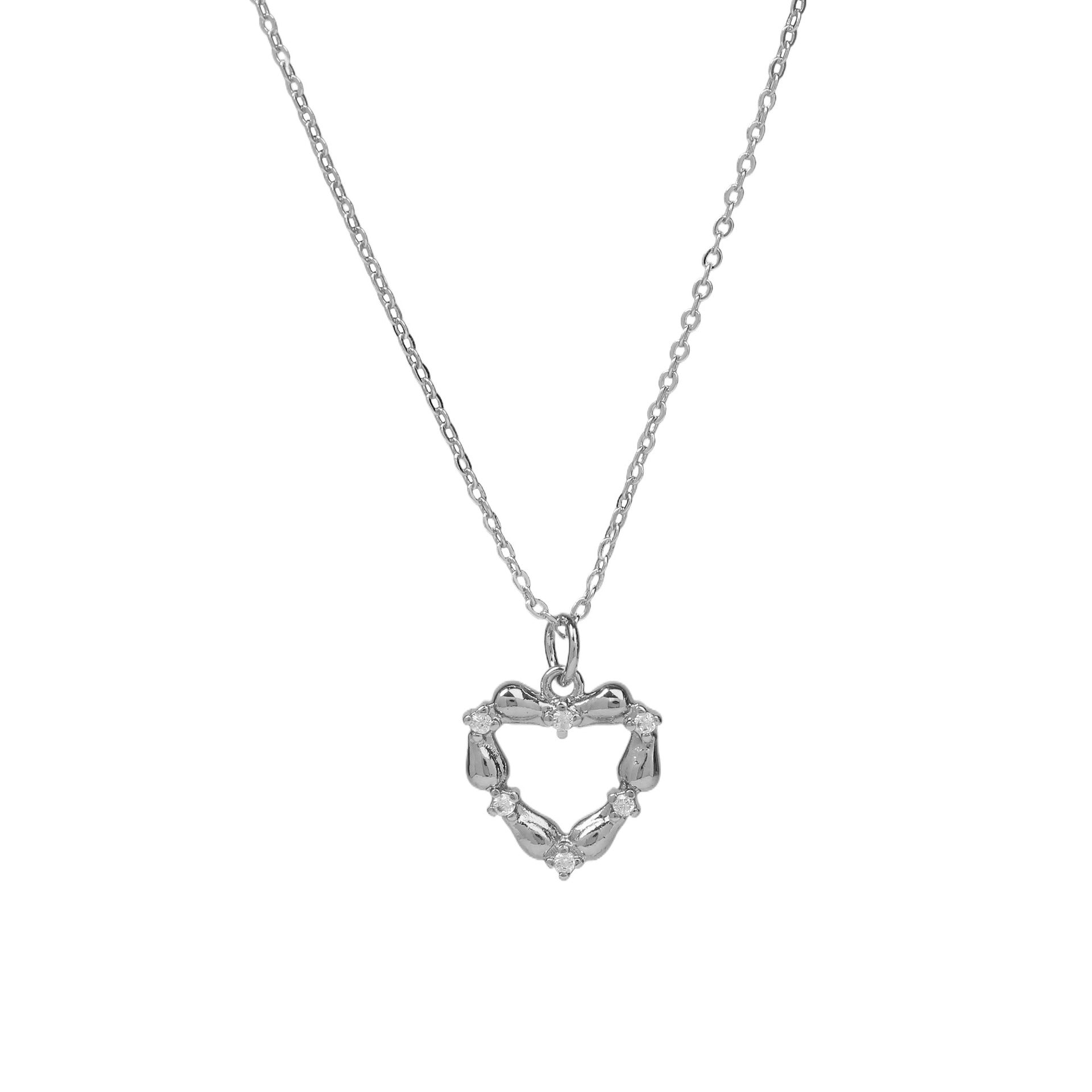 Wholesale  Brass Gloomy Hollow Heart-shaped Love Lady Pendant Clavicle Chain Necklace