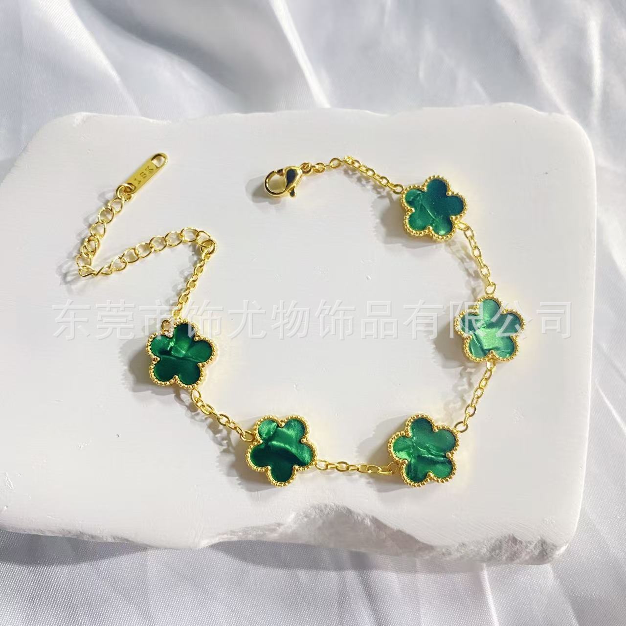 Wholesale Titanium Steel Five-Leaf Clover Bracelet Colorful European American Style Fashion Jewelry Accessory