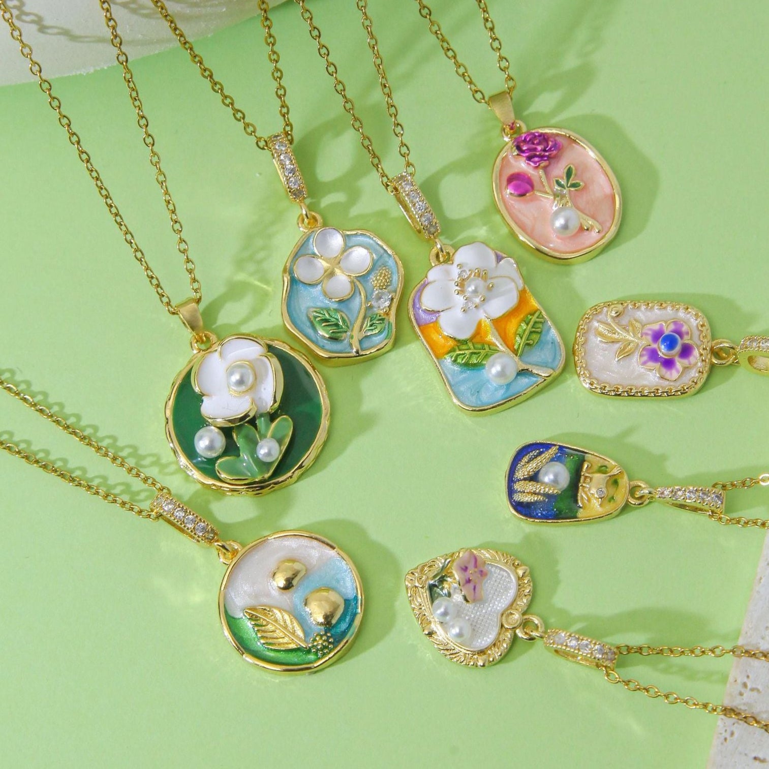 Wholesale Titanium Steel Oil Dropping Painted Mid-ancient Style Rose Pendant  Necklace