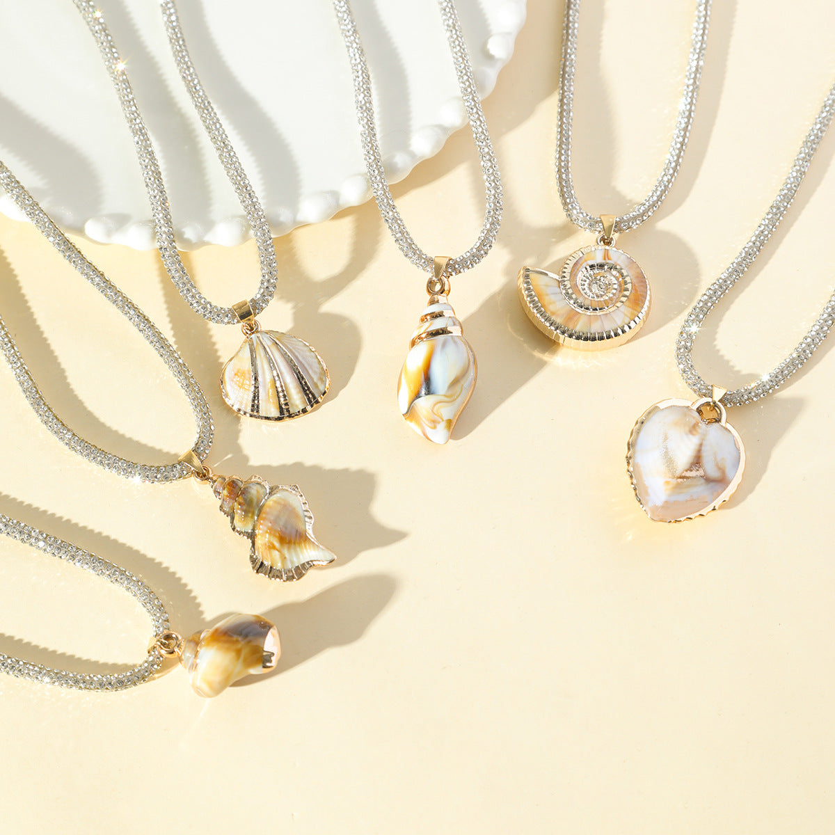 Wholesale Pendant Necklace Light Luxury  Shell Clavicle Chain