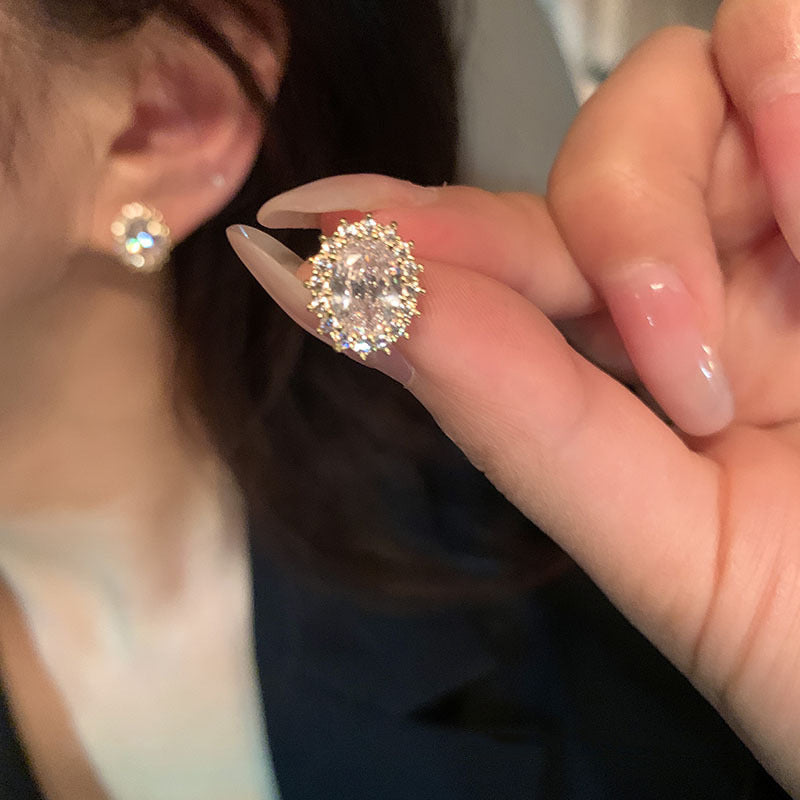 Wholesale Simple and Luxurious Heart-shaped Pearl Earrings