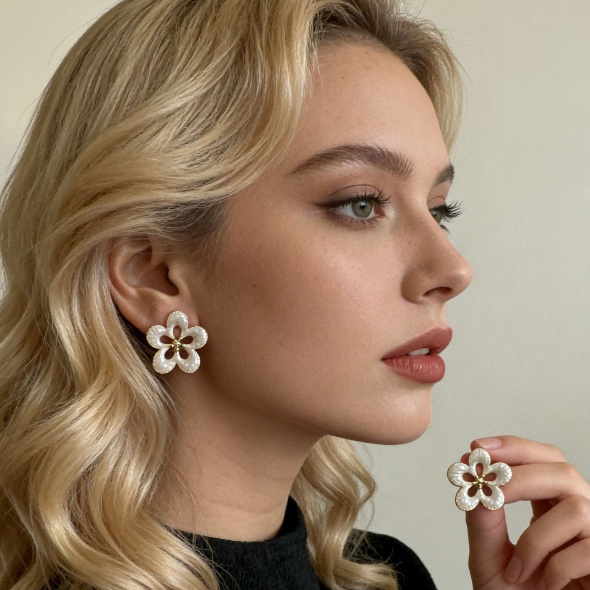 Wholesale Five Petal Openwork Flower Colorful Enamel Stud Earrings