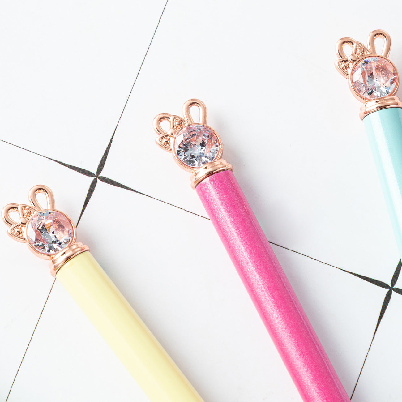 Wholesale Creative cartoon rabbit pen  ballpoint pen