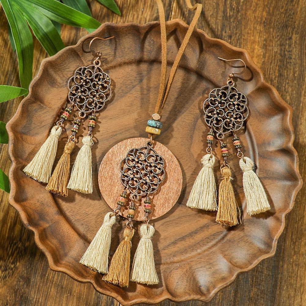 Wholesale Alloy Bohemian Handmade Braided Tassel Earrings Retro Ethnic Style Fashion Accessory