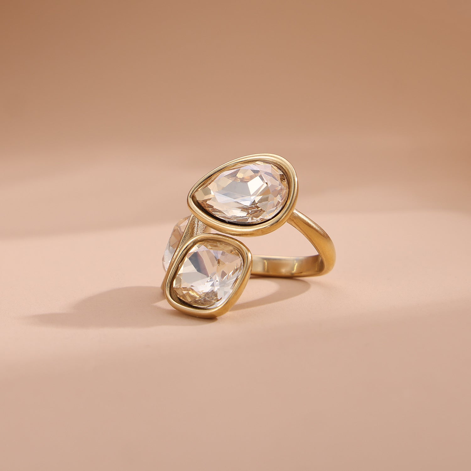 Wholesale Colorful titanium steel 18K gold-plated open water droplet square ring