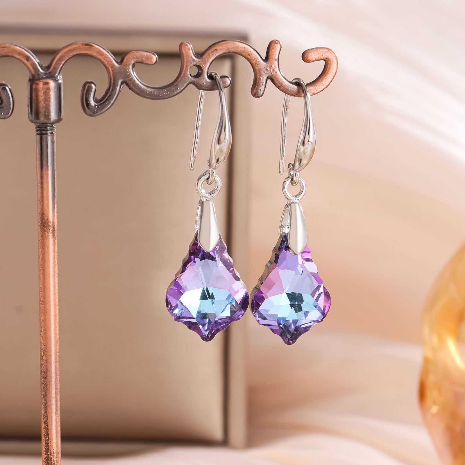 Wholesale Crystal Jewelry Baroque Maple Leaf Earrings ACC-ES-LR002