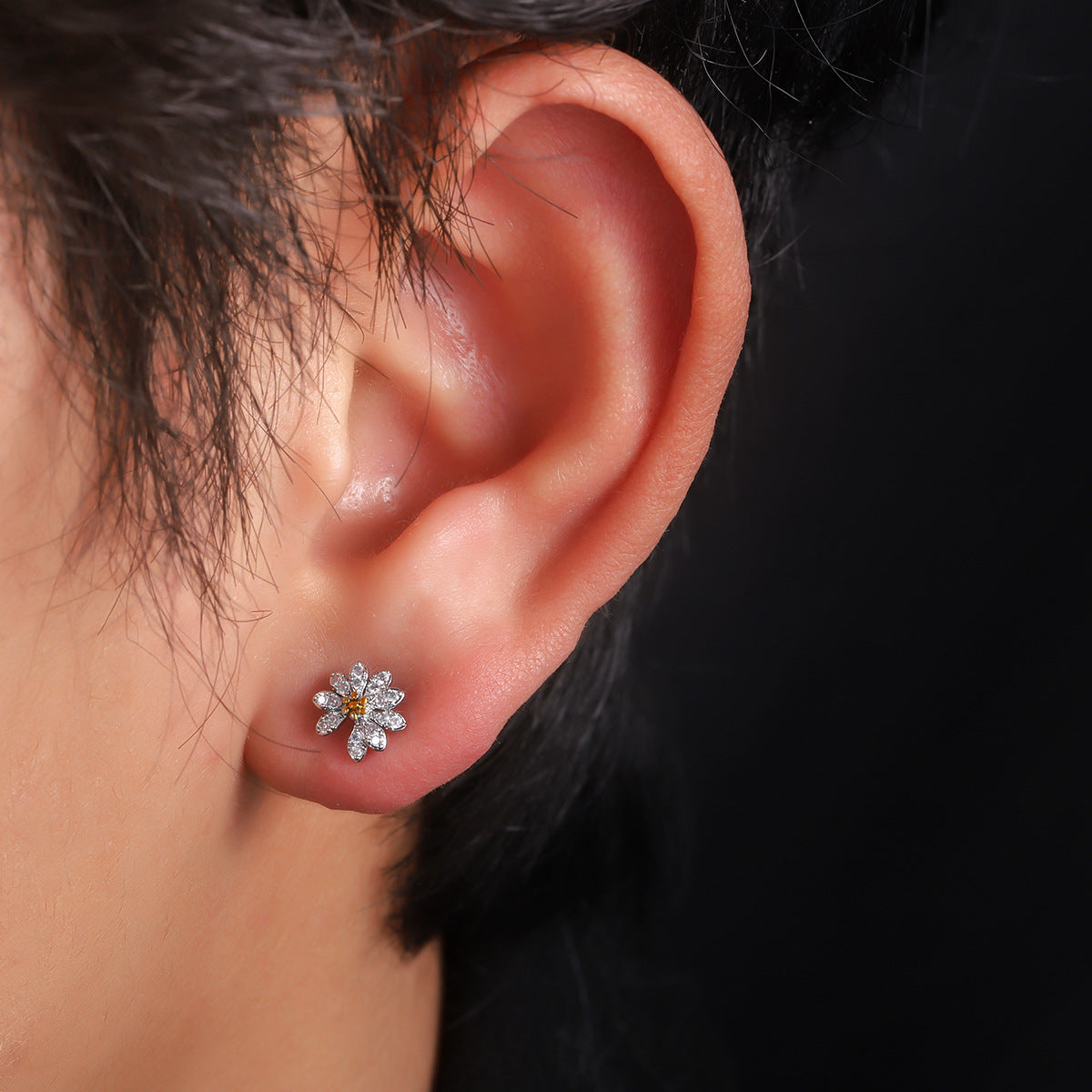 Wholesale Copper Electroplated Small Earrings,  Versatile Unisex Trendy Fashion Accessory