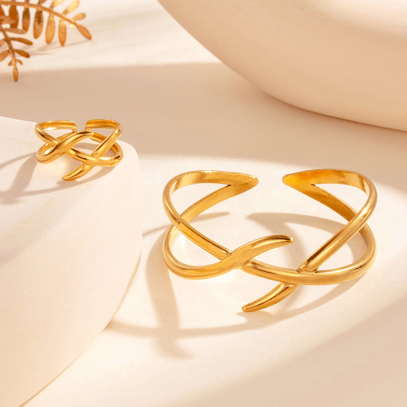 Wholesale  titanium steel light luxury creative cross line niche opening  adjustable rings bracelet