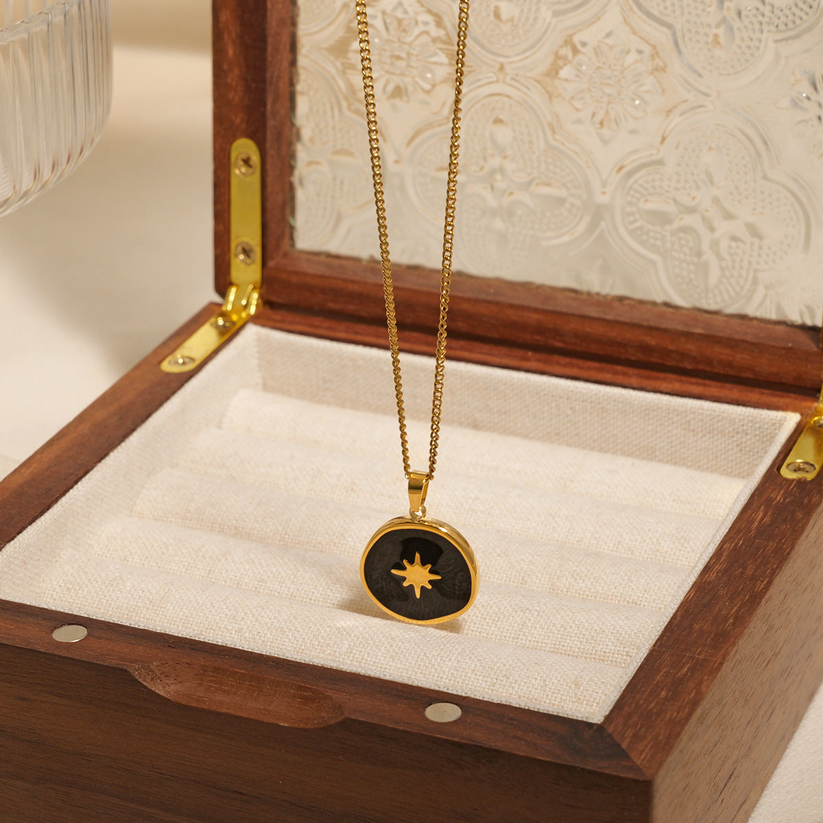 Wholesale Titanium Steel Necklace Eight-pointed Star Oil Drop Black Star Clavicle Chain Necklace ACC-NE-Mingl005