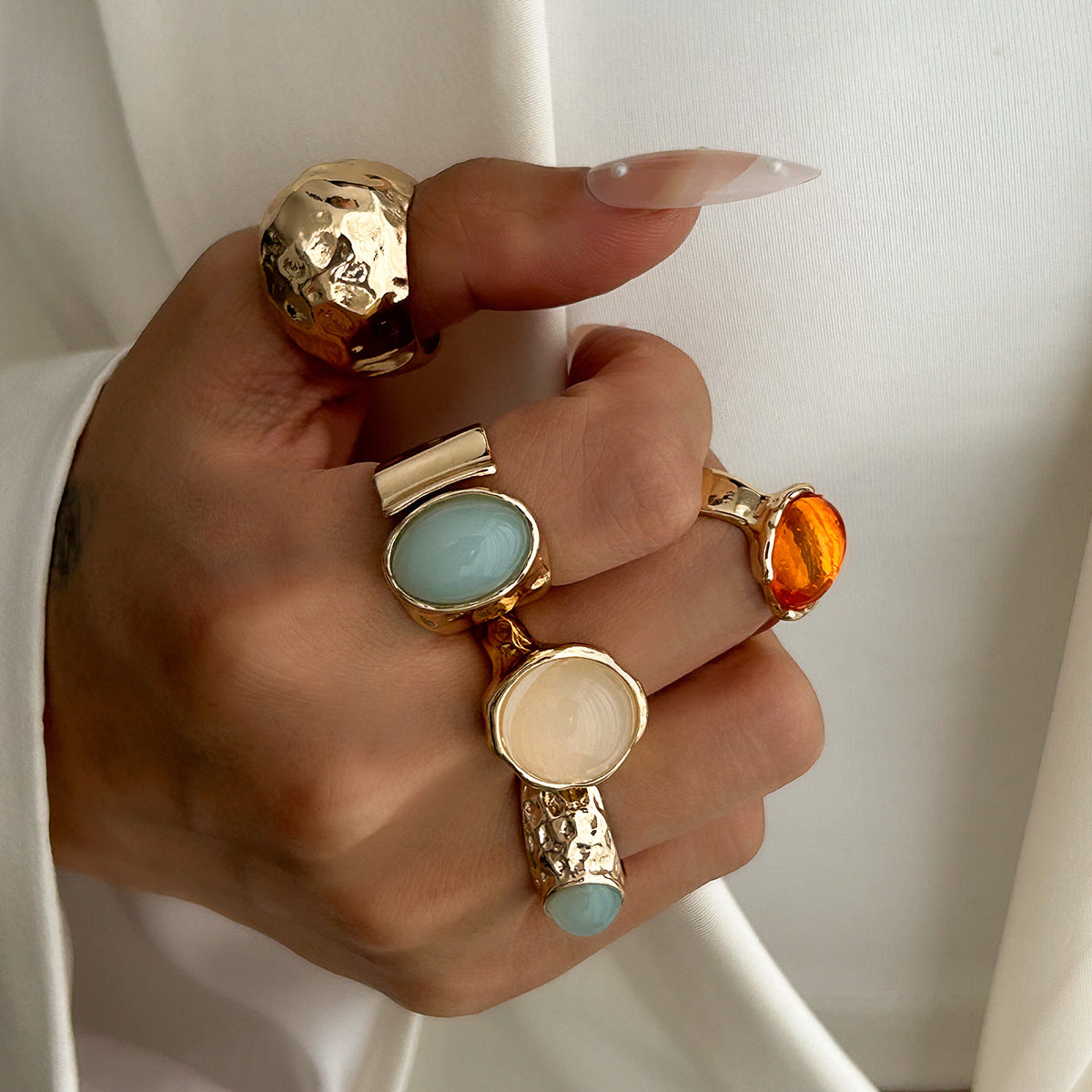 Wholesale Vintage Niche Knocking Pattern Open Ring Set - Alloy with Artificial Gemstone,  Fashion Jewelry Accessory for Women