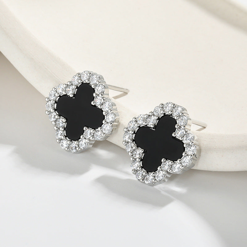 Wholesale 18K black chalcedony anti-allergy  S925 silver needle simple diamond black agate earrings