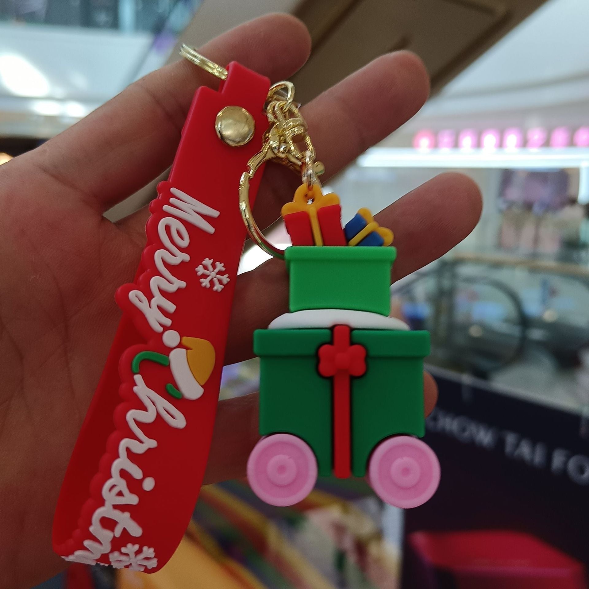 Wholesale Cartoon Cute Christmas Santa Claus Keychains ACC-KC-KuangKe001