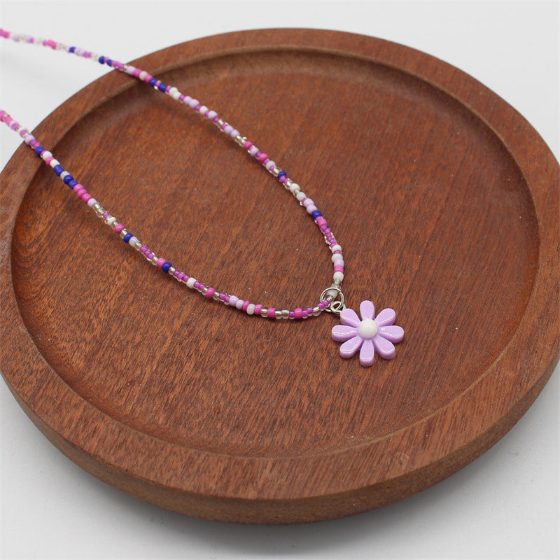 Wholesale daisy flower pendant necklace