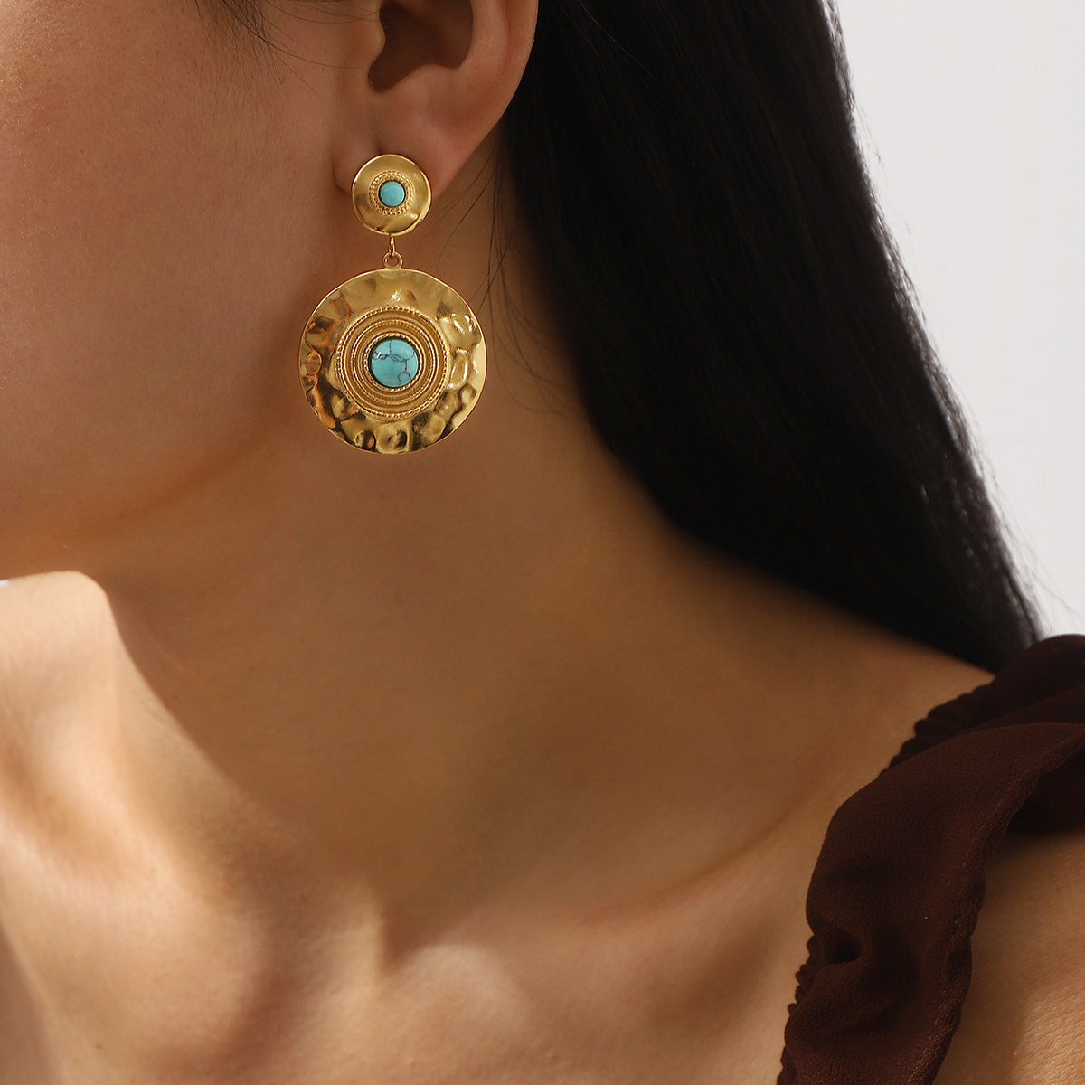Wholesale stainless steel temperament round earrings personality high sense earrings creative geometric inlay turquoise earrings