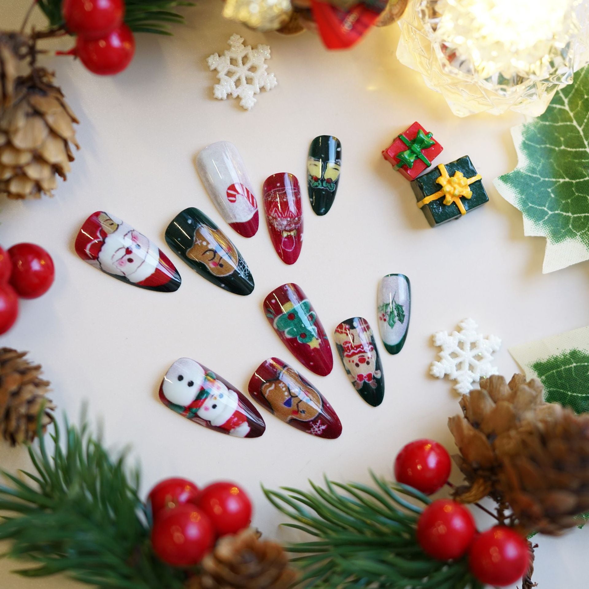 Wholesale 24 Pieces/ box Christmas  Nails Kits Nail Stickers