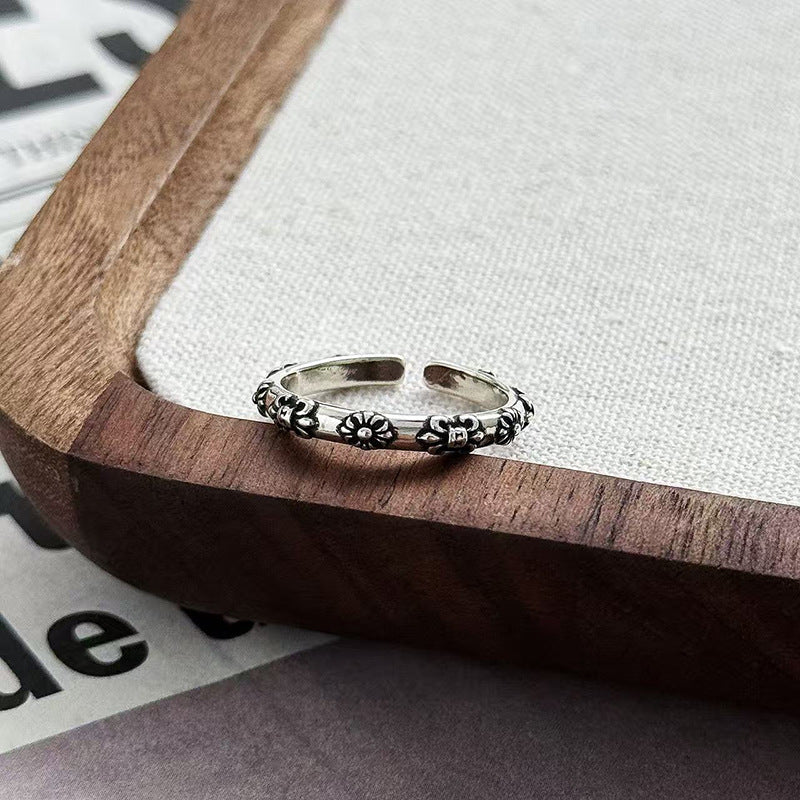Wholesale Vintage Distressed Cross Ring Copper Zircon Stackable Fashion Accessory