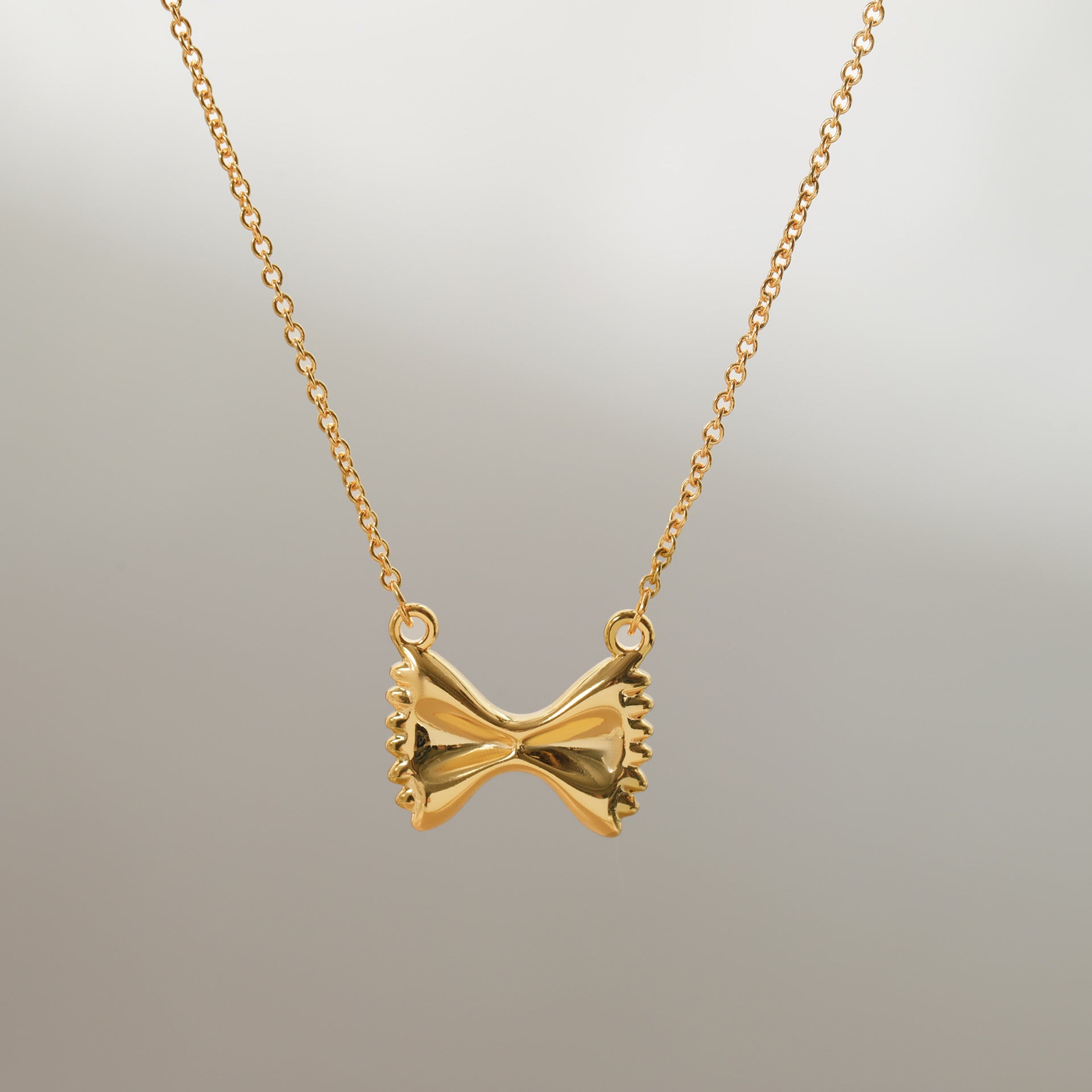 Wholesale 18K Gold-Plated Copper Bow Necklace
