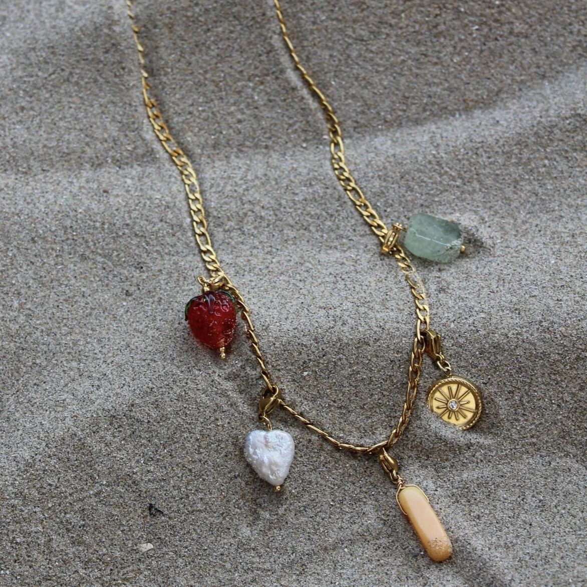 Wholesale Stainless Steel Four Leaf Clover Sun Ray Lobster Clasp Pendant Colored Stone Necklace
