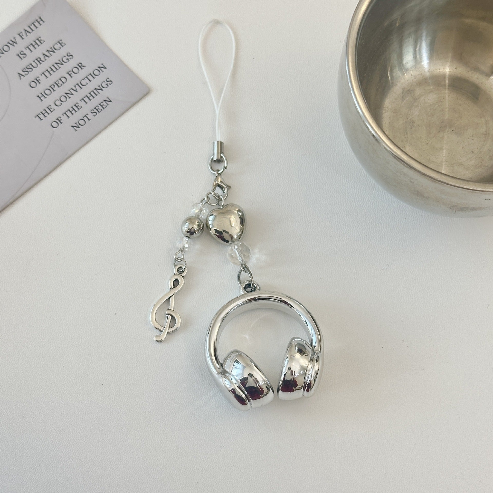 Wholesale Creative Music Headset Keychain