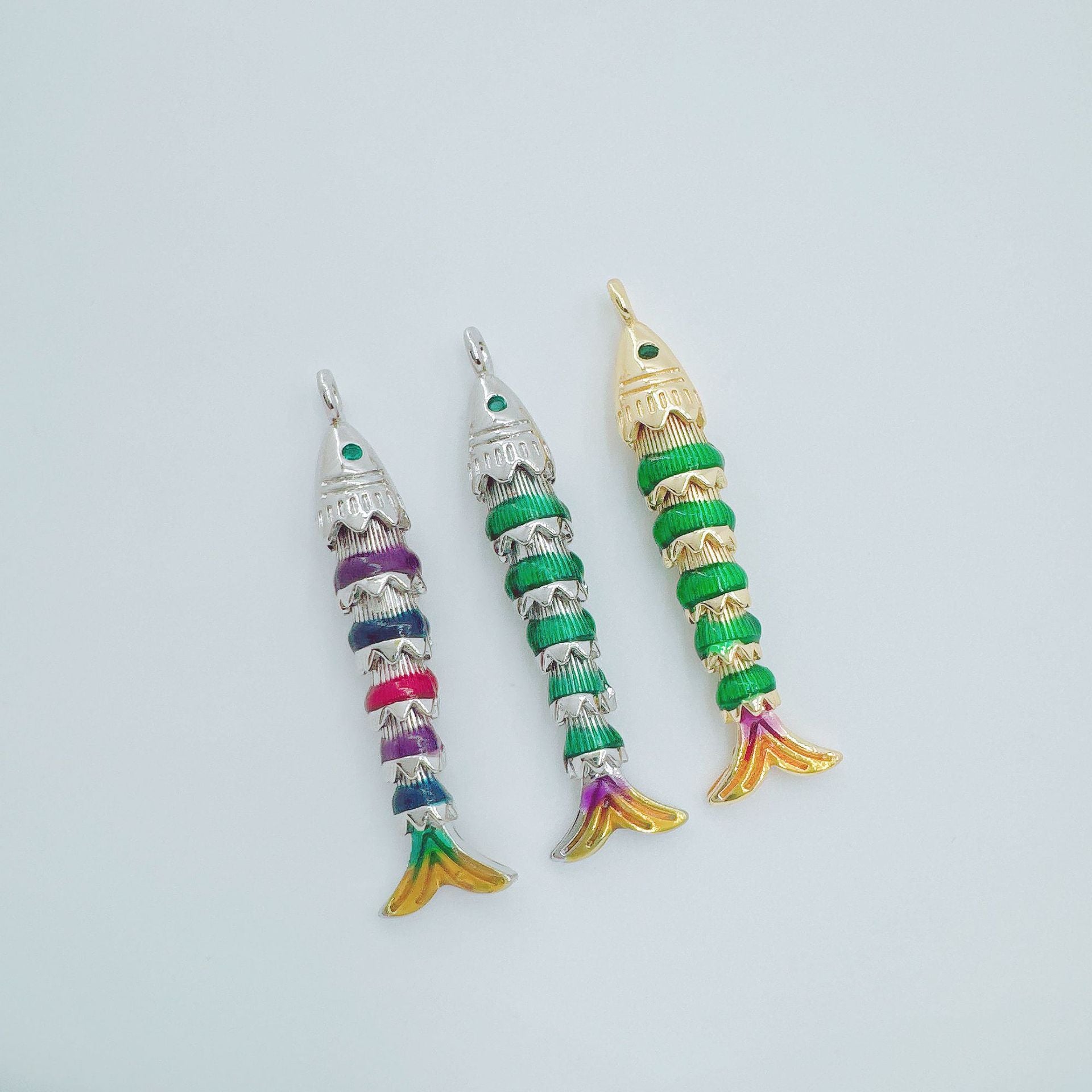 Wholesale Copper Gold-Plated Goldfish Koi Pendant Necklace Marine Life Theme Jewelry Accessory for Boutique Resale