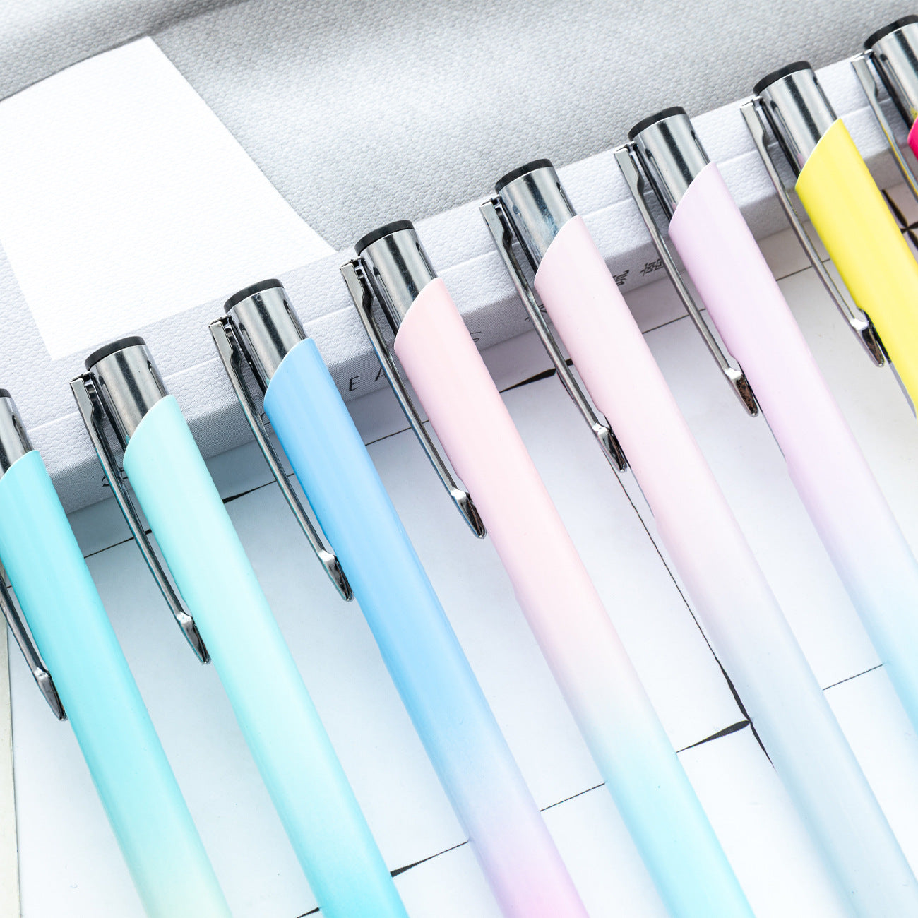 Wholesale Double coil gradient aluminum pen metal push ballpoint pen