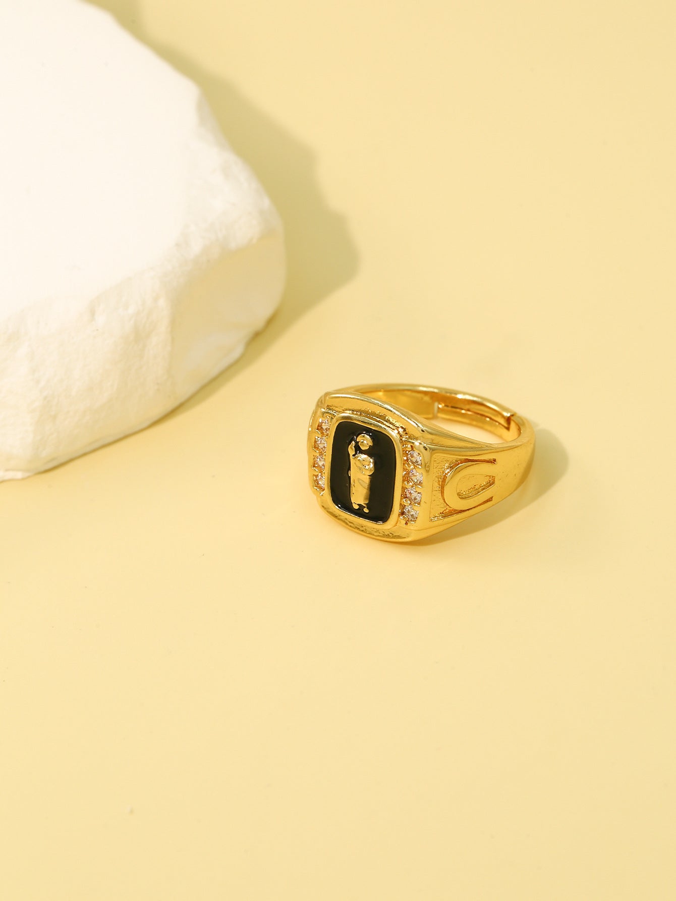 Wholesale Cross-Border Vintage Championship Ring Jordan Basketball Ring Men' s Stylish and Bold Copper Inlaid Zircon Hot-Selling
