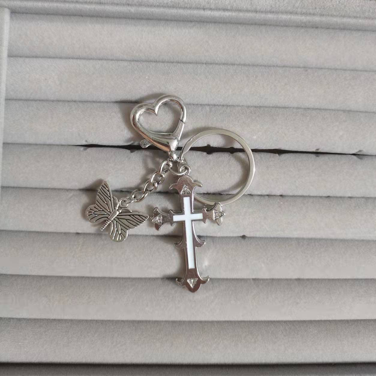 Wholesale Zinc Alloy Cross Keychain Y2K Style Bag Charm For Women