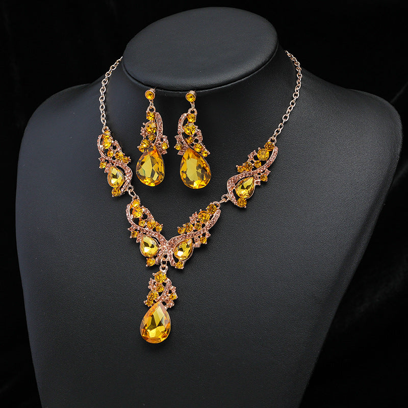 Wholesale luxury exaggerated necklace earrings set