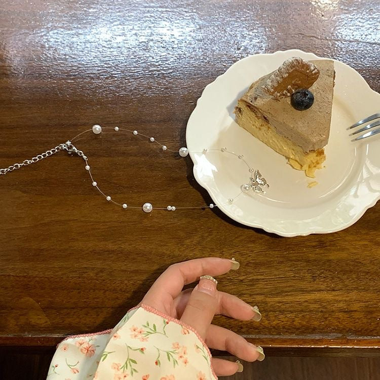 Wholesale  Butterfly Pearl Necklace Light Luxury  Clavicle Chain