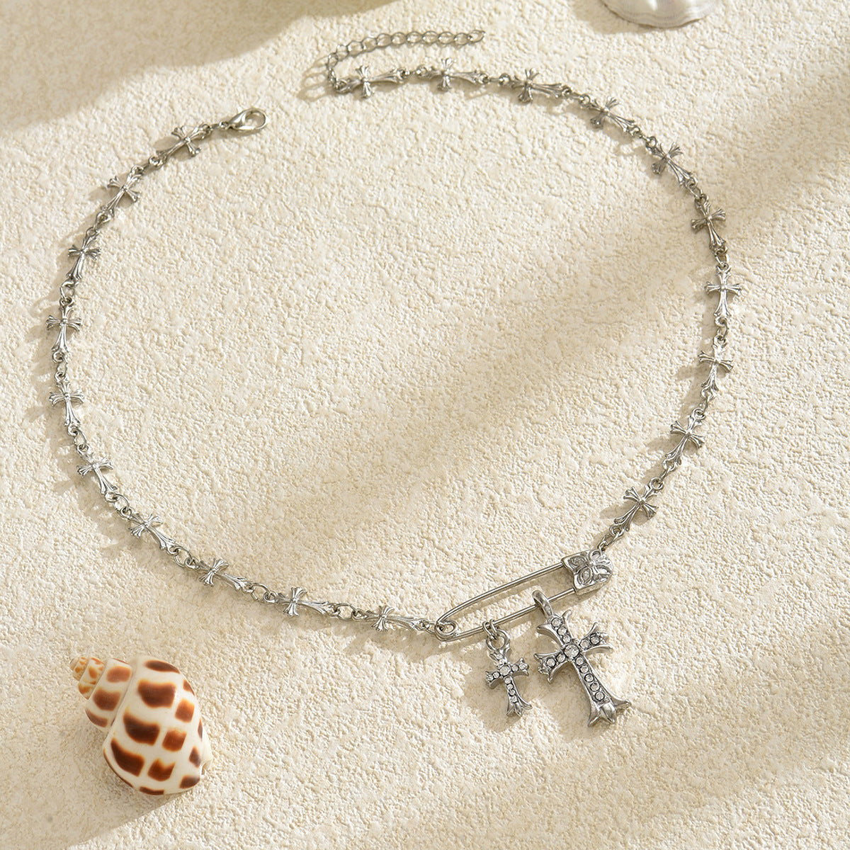 Wholesale Chic Cross Pendant Necklace Alloy Jewelry Accessory for Boutique Resale
