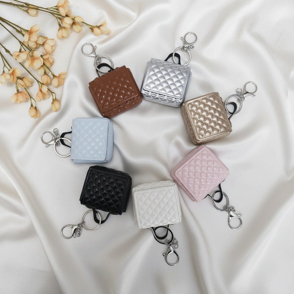 Wholesale Handmade Leather Quilted Coin Purse - Chic Phone Accessory &  Keychain