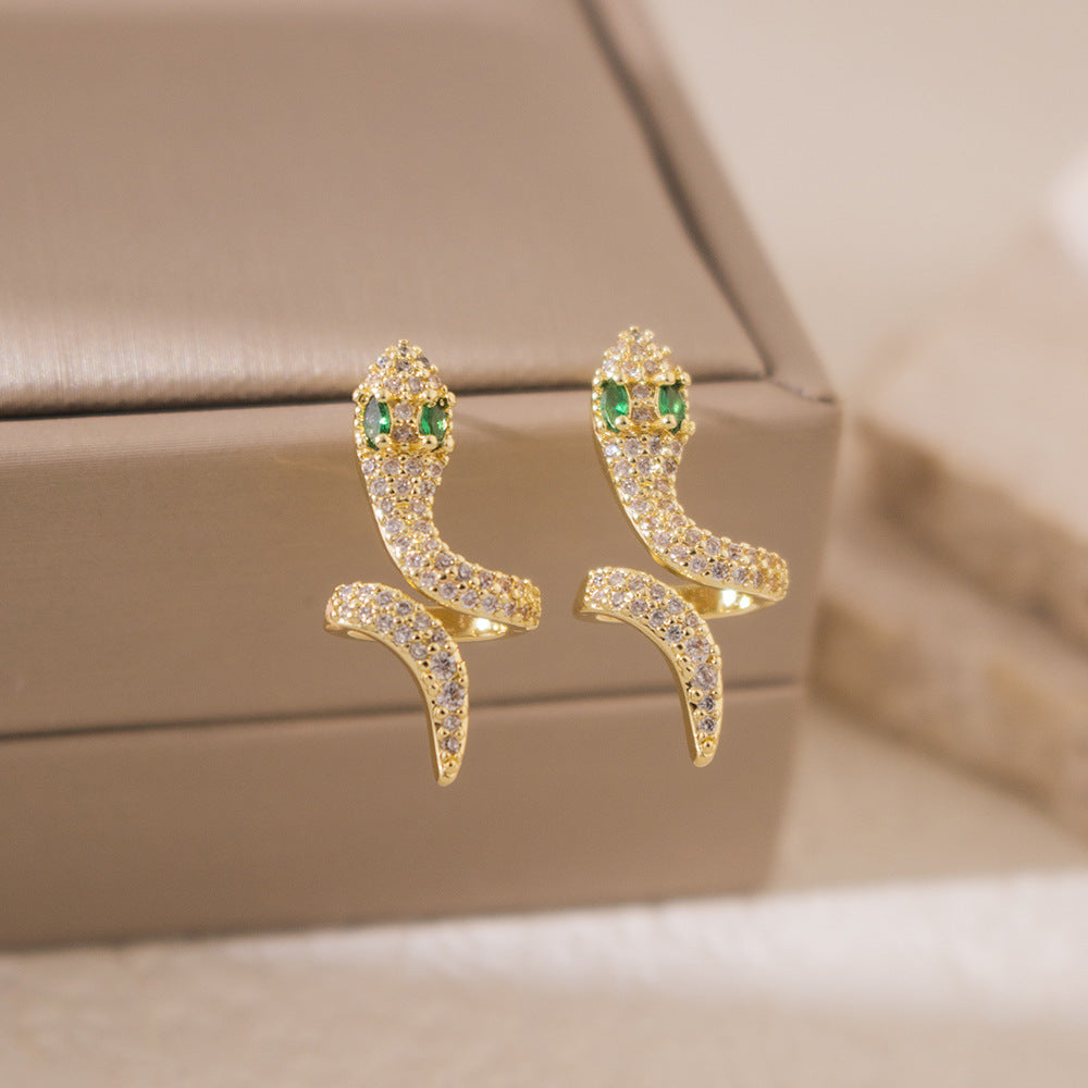 Wholesale real gold plating green cobra earrings