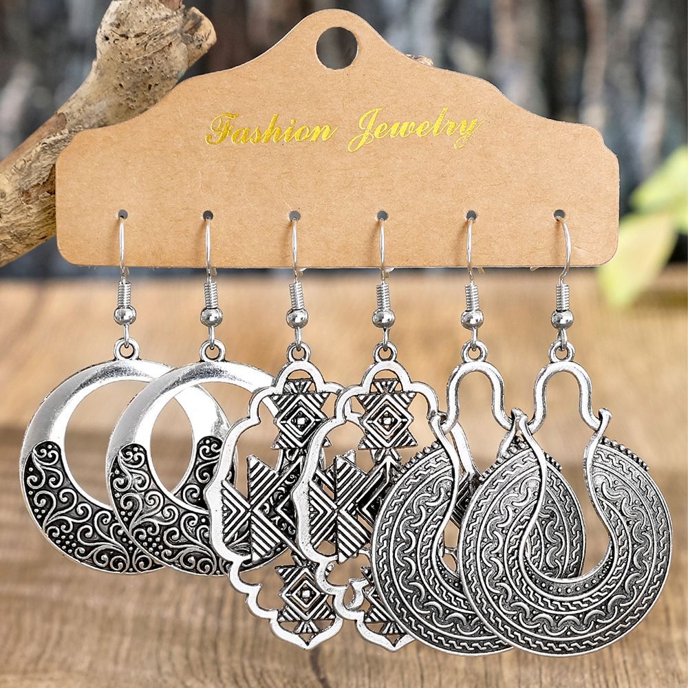 Wholesale Retro Geometric Alloy Earrings Ethnic Style Party Wear Fashion Accessory