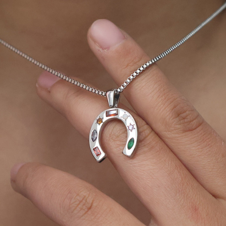 Wholesale Stainless Steel Lucky Horseshoe Necklace