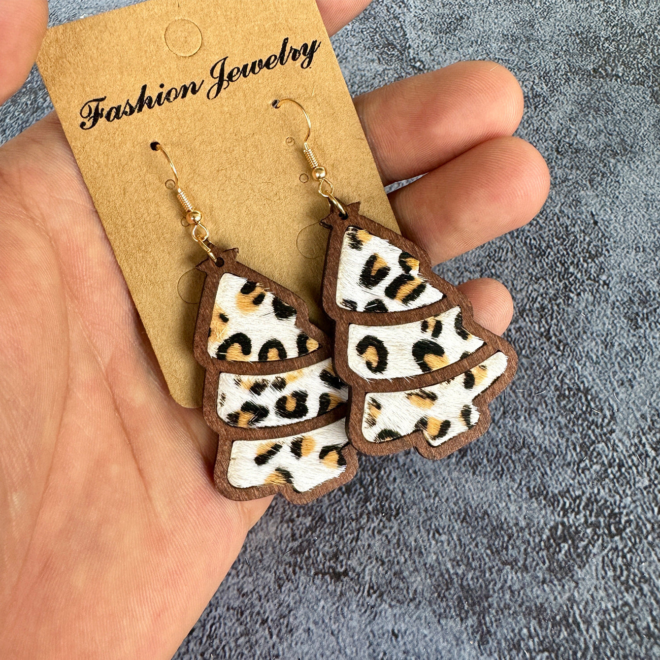 Wholesale wood Christmas tree leopard print horse hair earrings