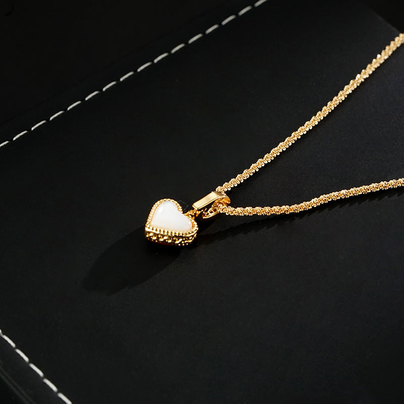 Wholesale Luxury Retro Red and White Love Double-Sided Necklace