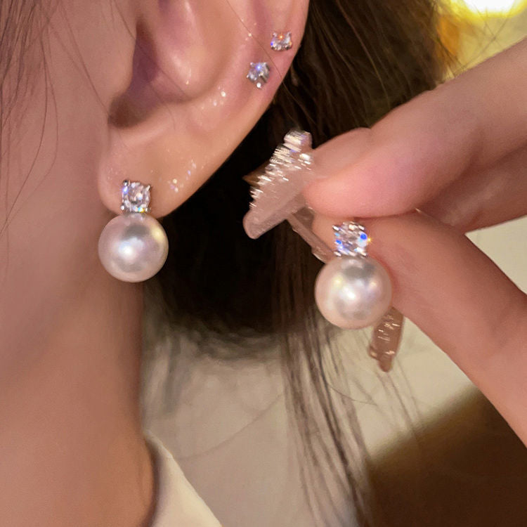 Wholesale European and American Light Luxury Shell Flower Earrings 925 Silver Needle High-grade Earrings Ins Niche Design Elegant Retro Earrings