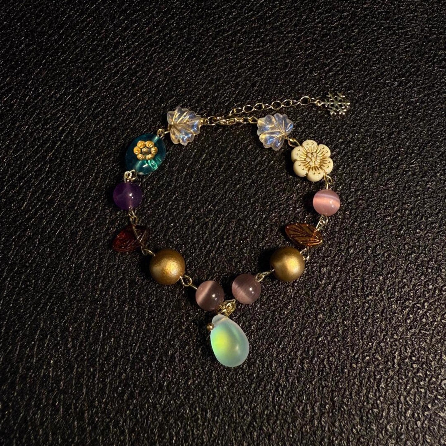 Wholesale Vintage Snowflake Drop Pendant Beaded Bracelet Women S Handmade Mixed Material Jewelry Accessory For Resale