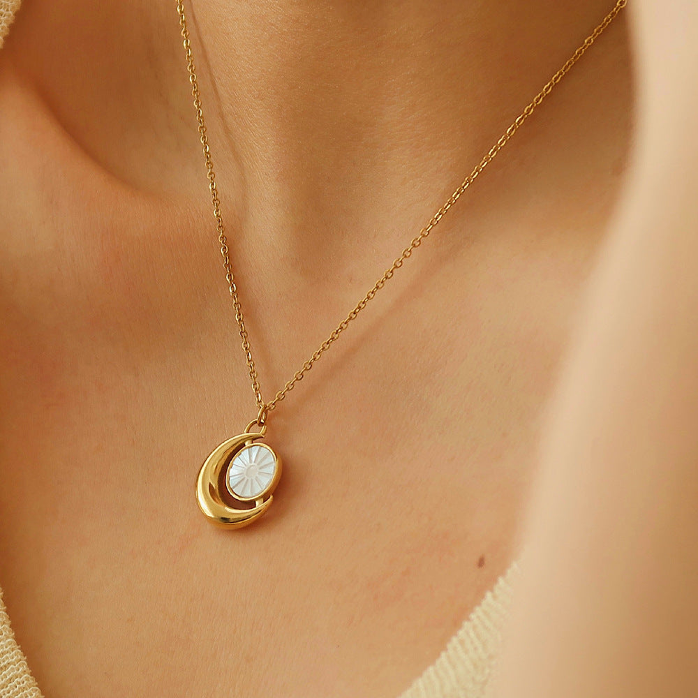 Wholesale two-color wind moon stainless steel sun necklace sweater chain