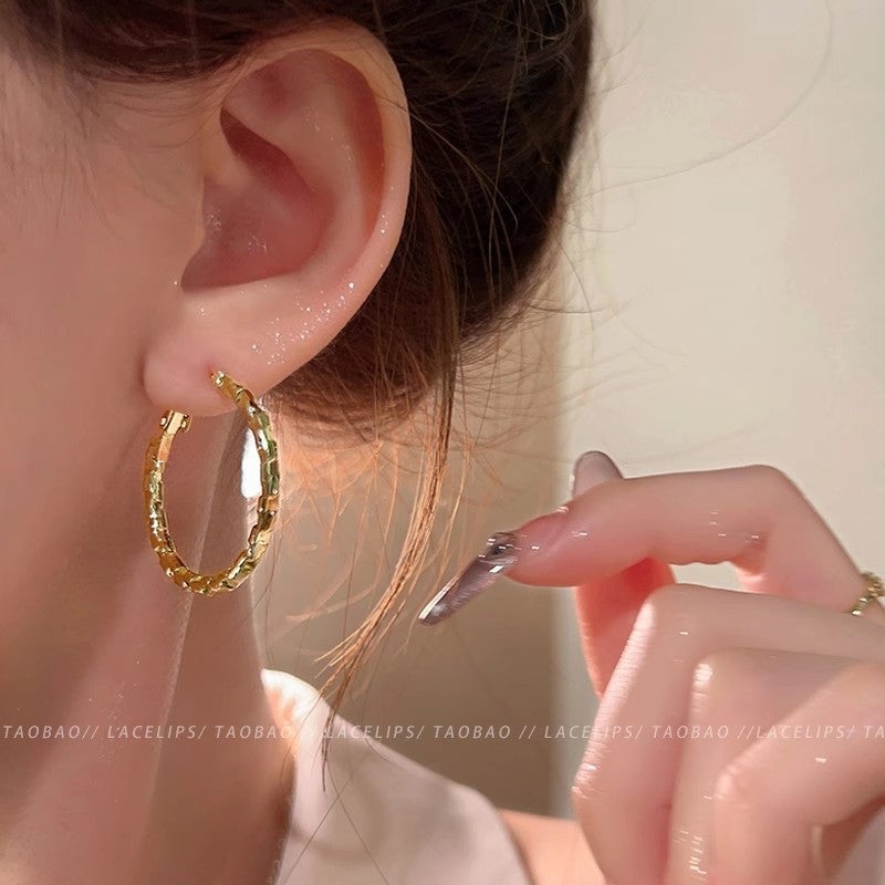 Wholesale  Broken Silver Circle Earrings